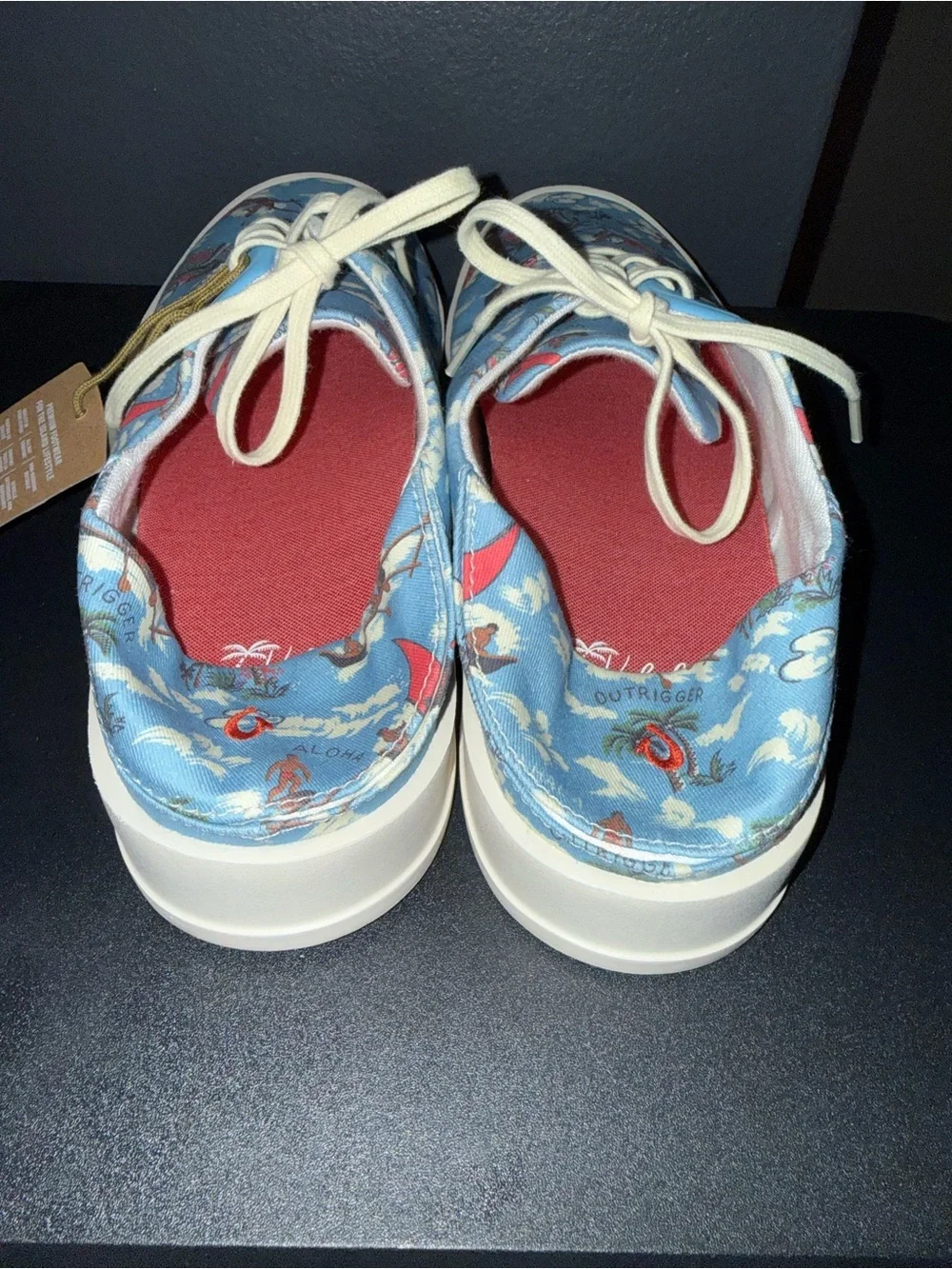 🆕 OluKai x Kahala Tradewind Ocean Spray Sneakers Men’s Sizes 9, 11.5